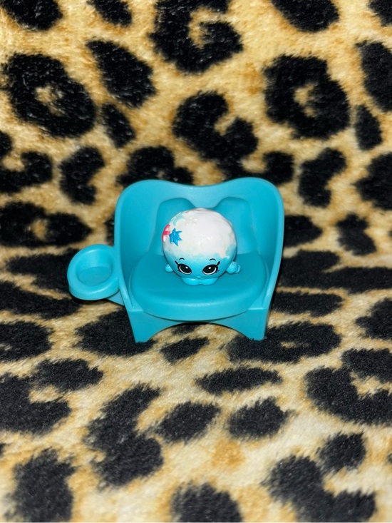 moose toys Other - shopkins shoppet exclusive fluffy snow ball